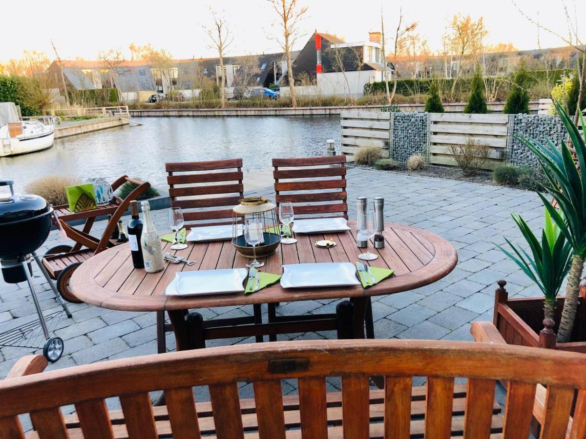 Riverside-Lemmer Buitenkant foto
